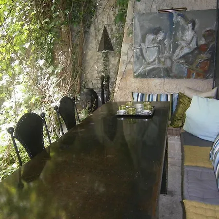 Maison Leopold Bed & Breakfast Montaren-et-Saint-Médiers