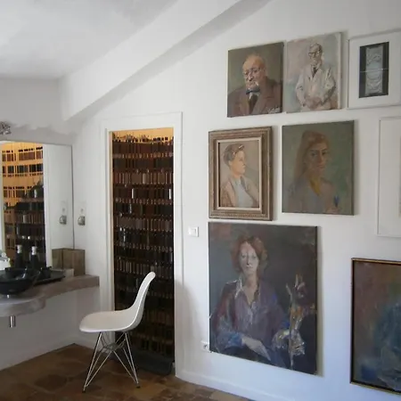 Maison Leopold Bed & Breakfast Montaren-et-Saint-Médiers